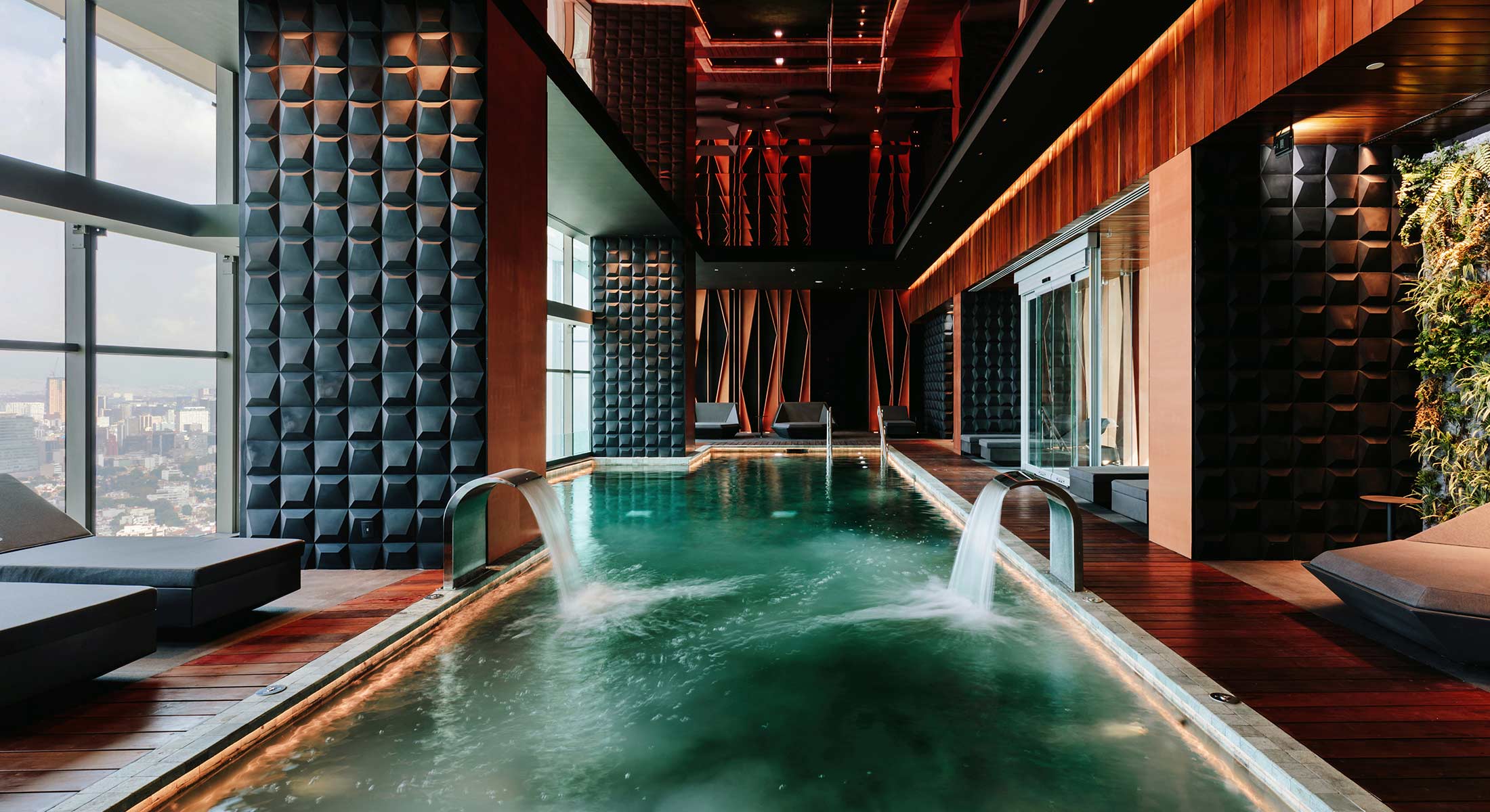Photo of the hotel Sofitel Mexico City Reforma: Slide home pool