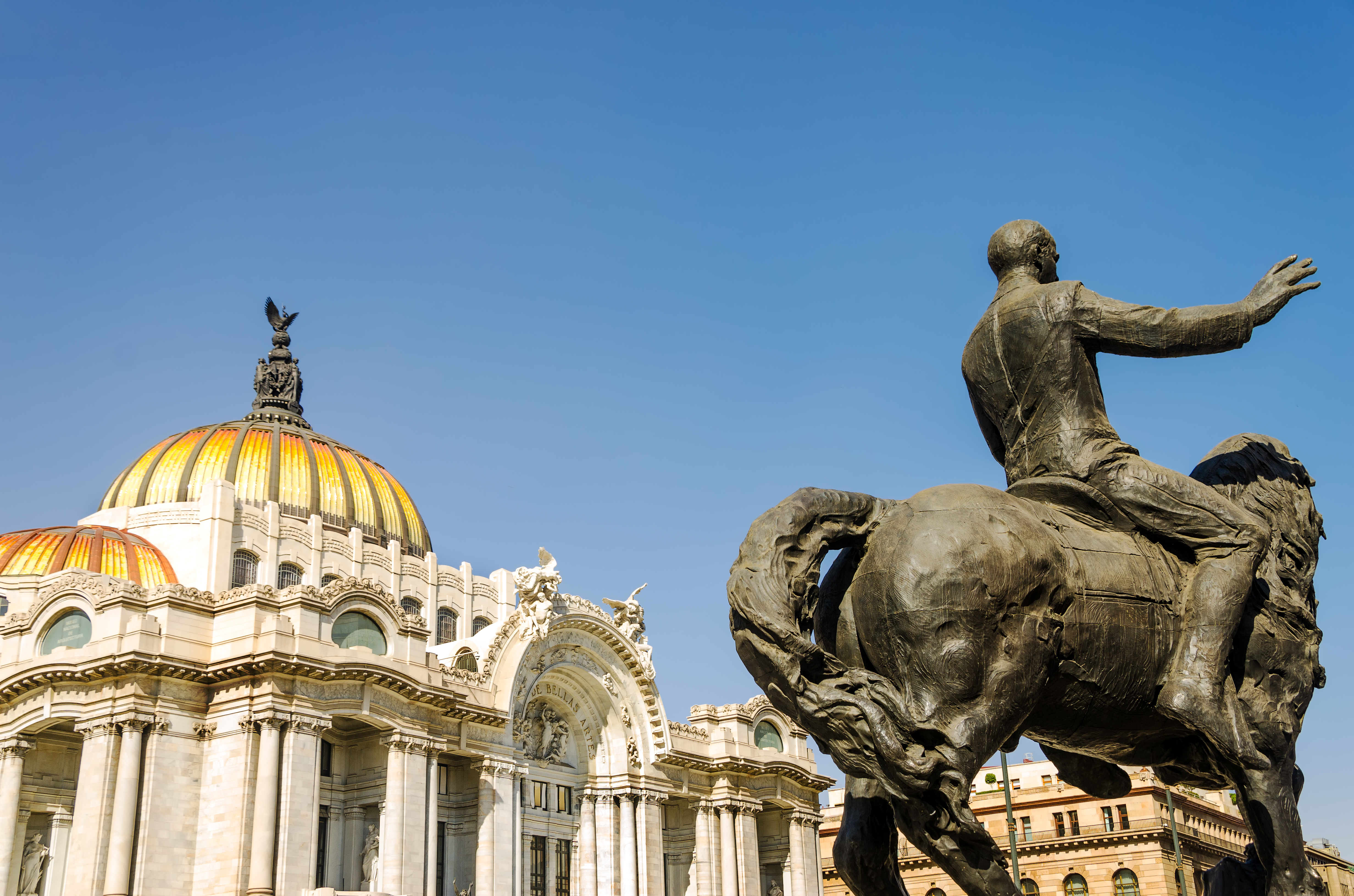 Photo of the hotel Sofitel Mexico City Reforma: Fine arts palace and statue by dc colombia